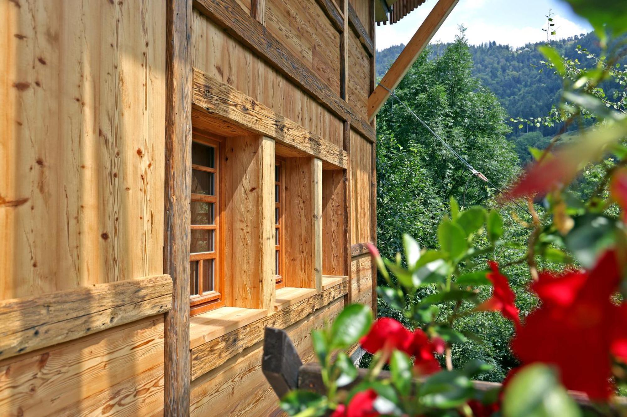 Ferienwohnung Im Loft-Style Mit Sauna Im Historischen Schwarzwaldhof Simonswald Eksteriør bilde